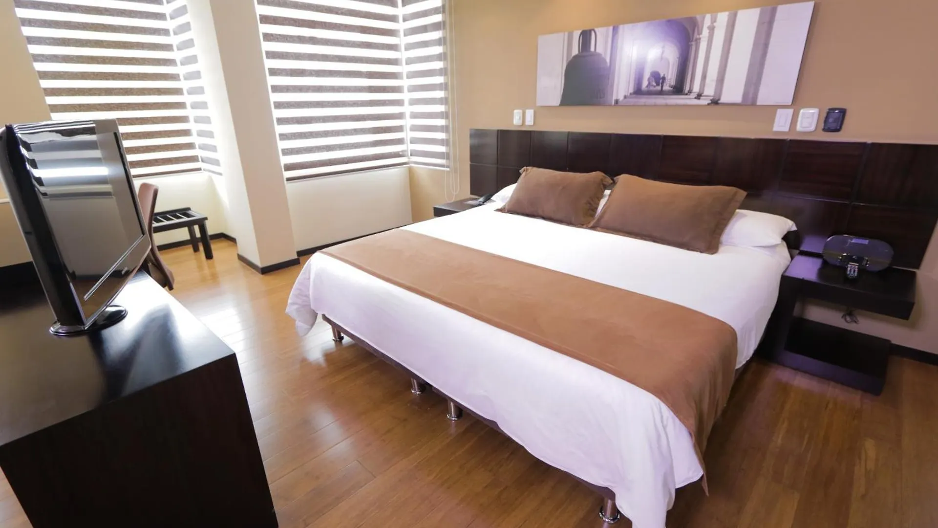 ***** Hotel Mercure Alameda Quito Ecuador
