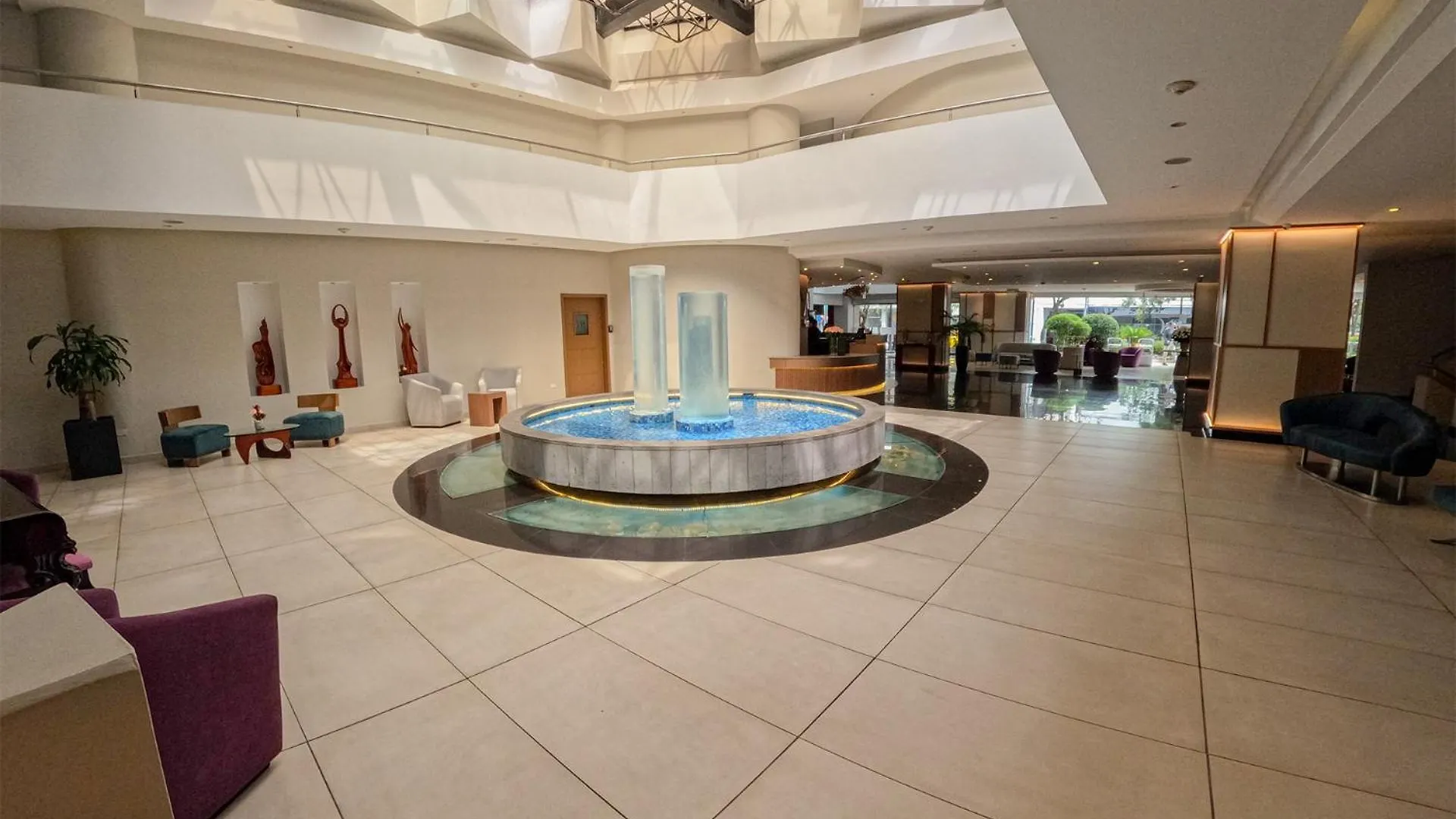 ***** Hotel Mercure Alameda Quito Ecuador