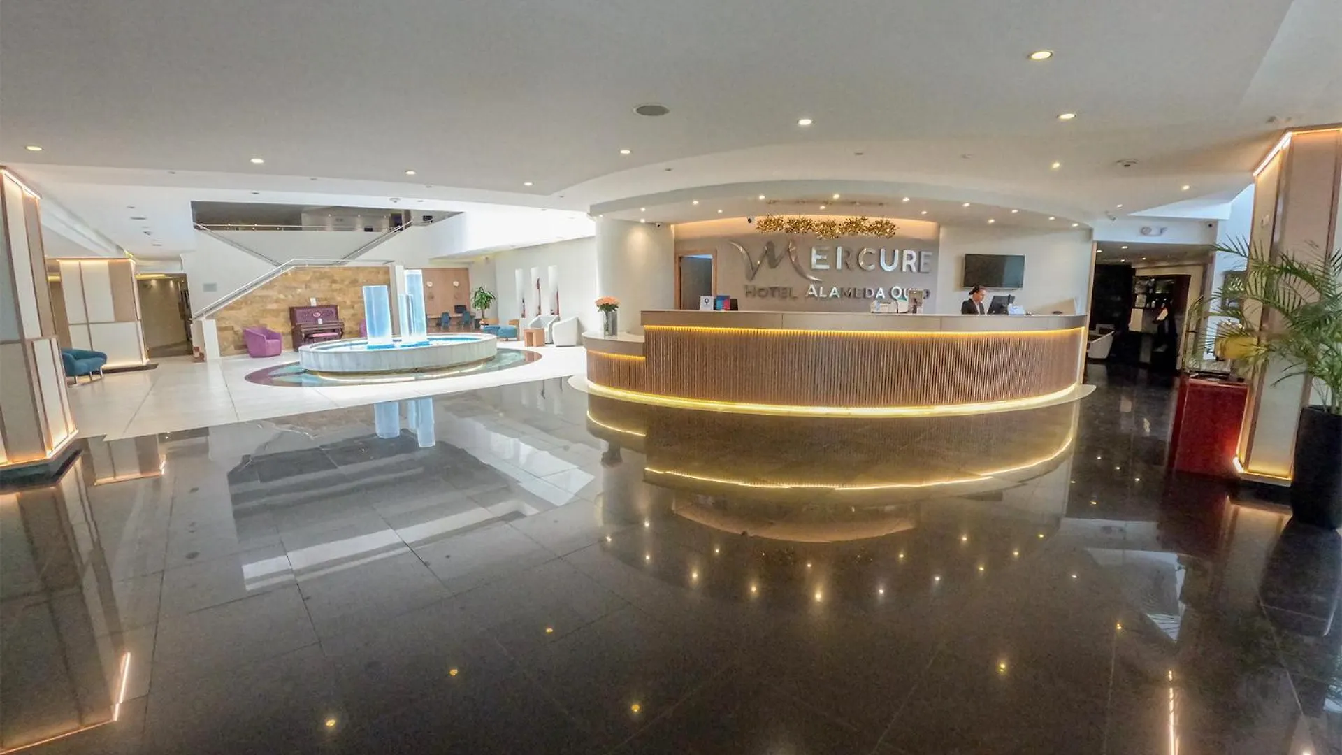 Mercure Alameda Quito 5*,