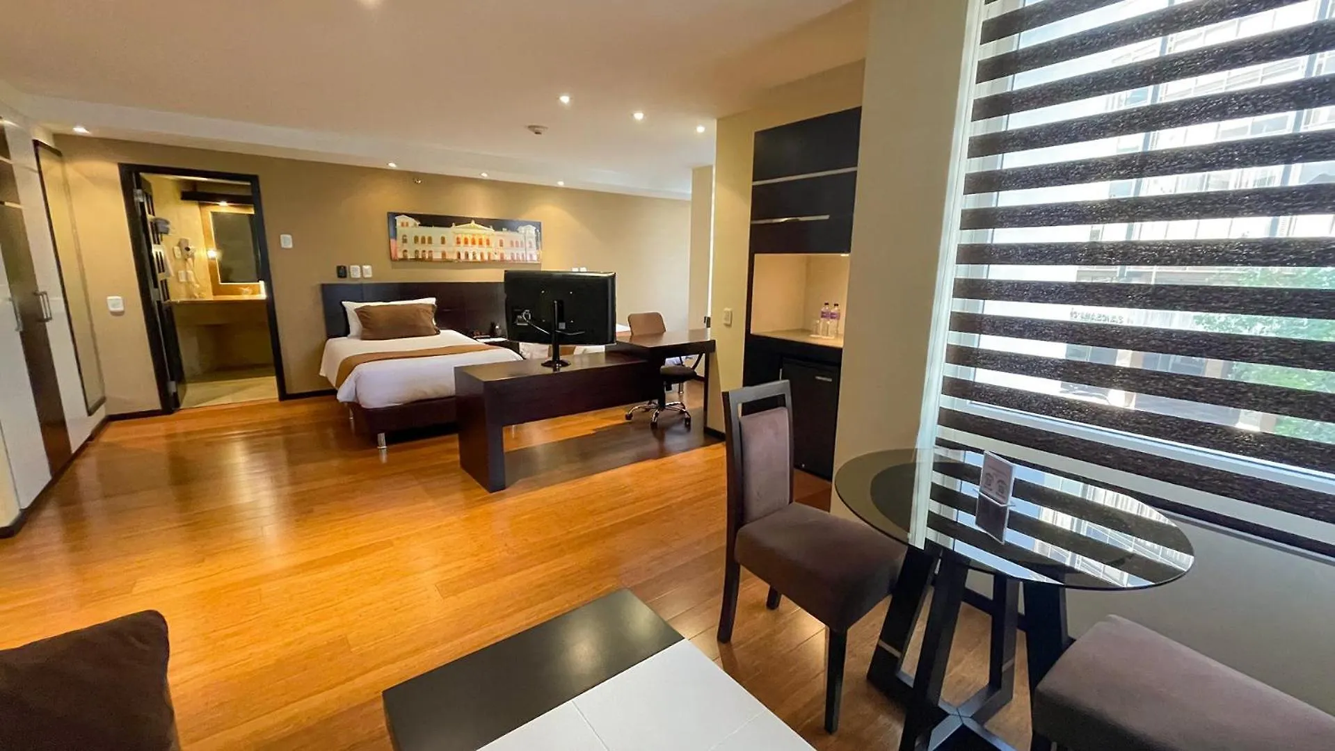 ***** Hotel Mercure Alameda Quito Ecuador