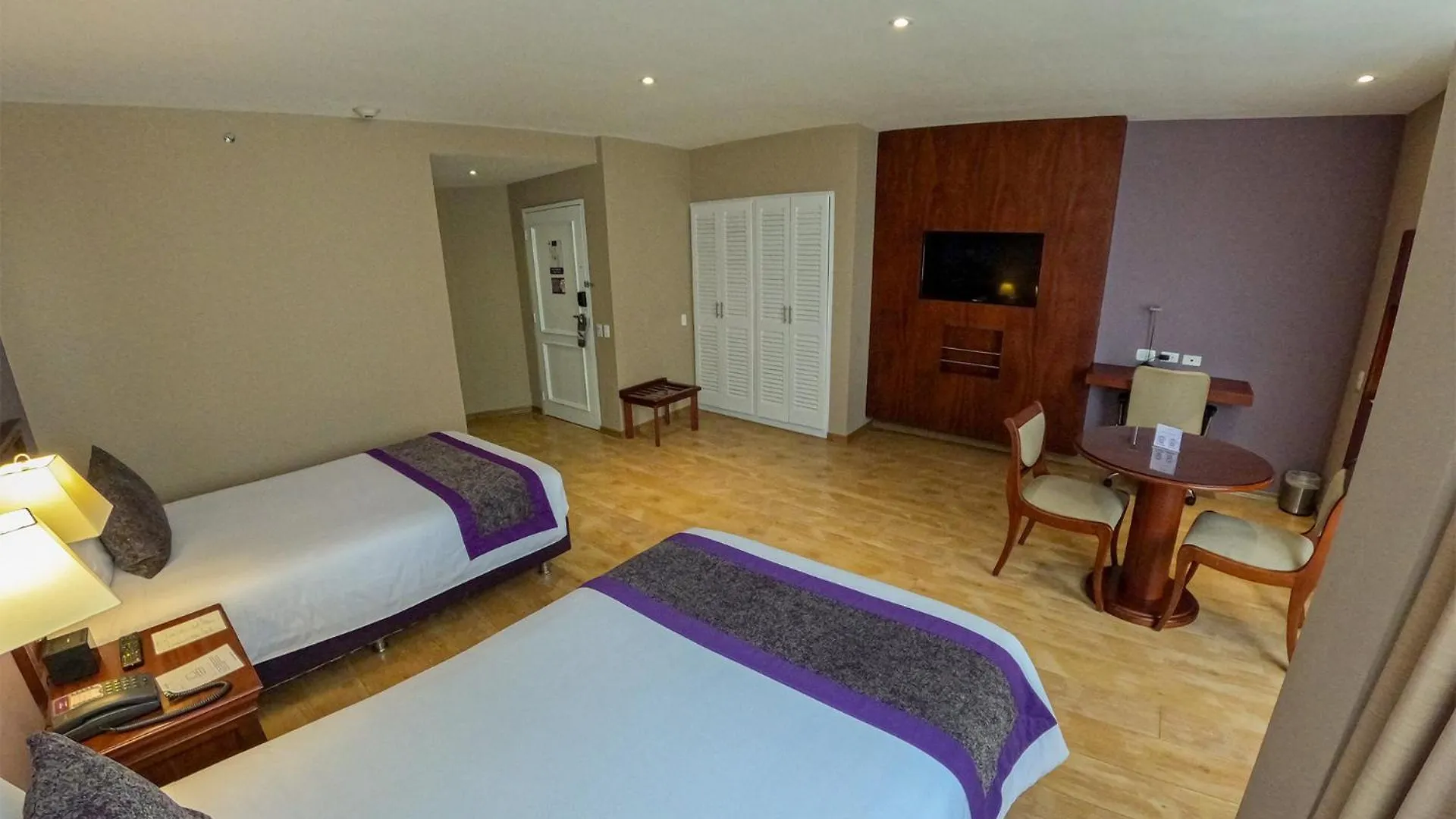 ***** Hotel Mercure Alameda Quito Ecuador