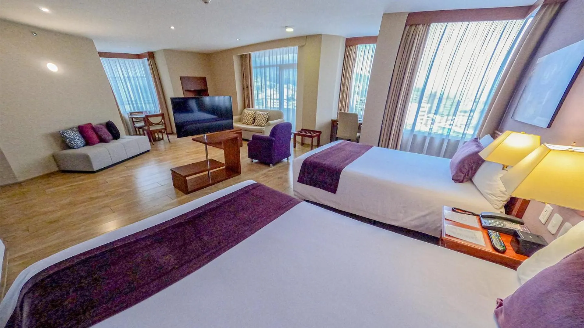 Hotel Mercure Alameda Quito