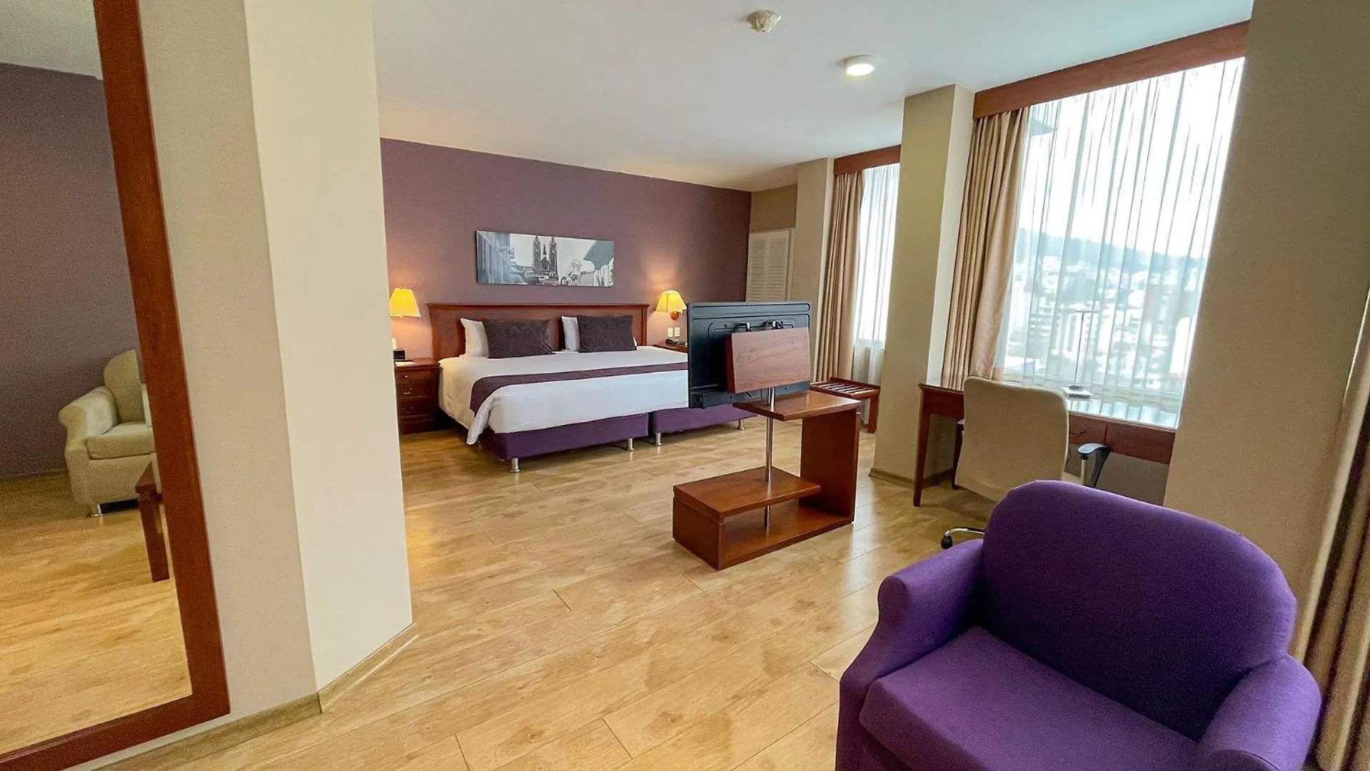 Hotel Mercure Alameda Quito
